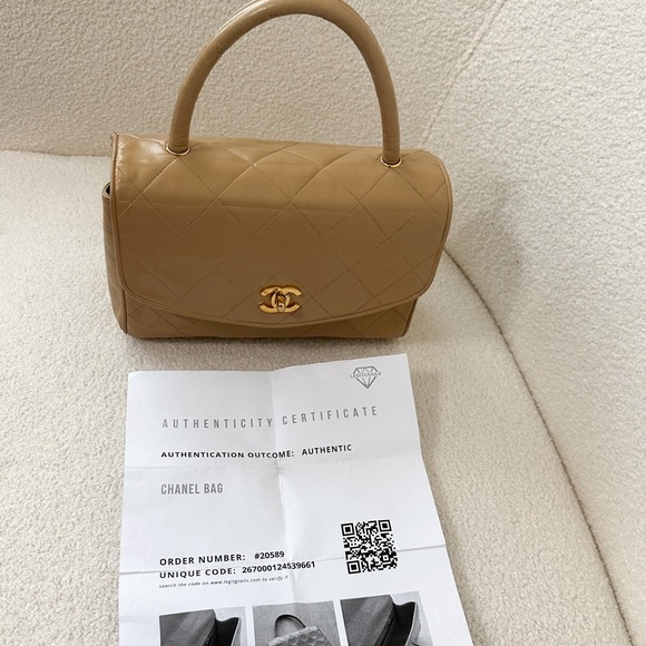 Vintage Chanel coco handle - Picture 3 of 16